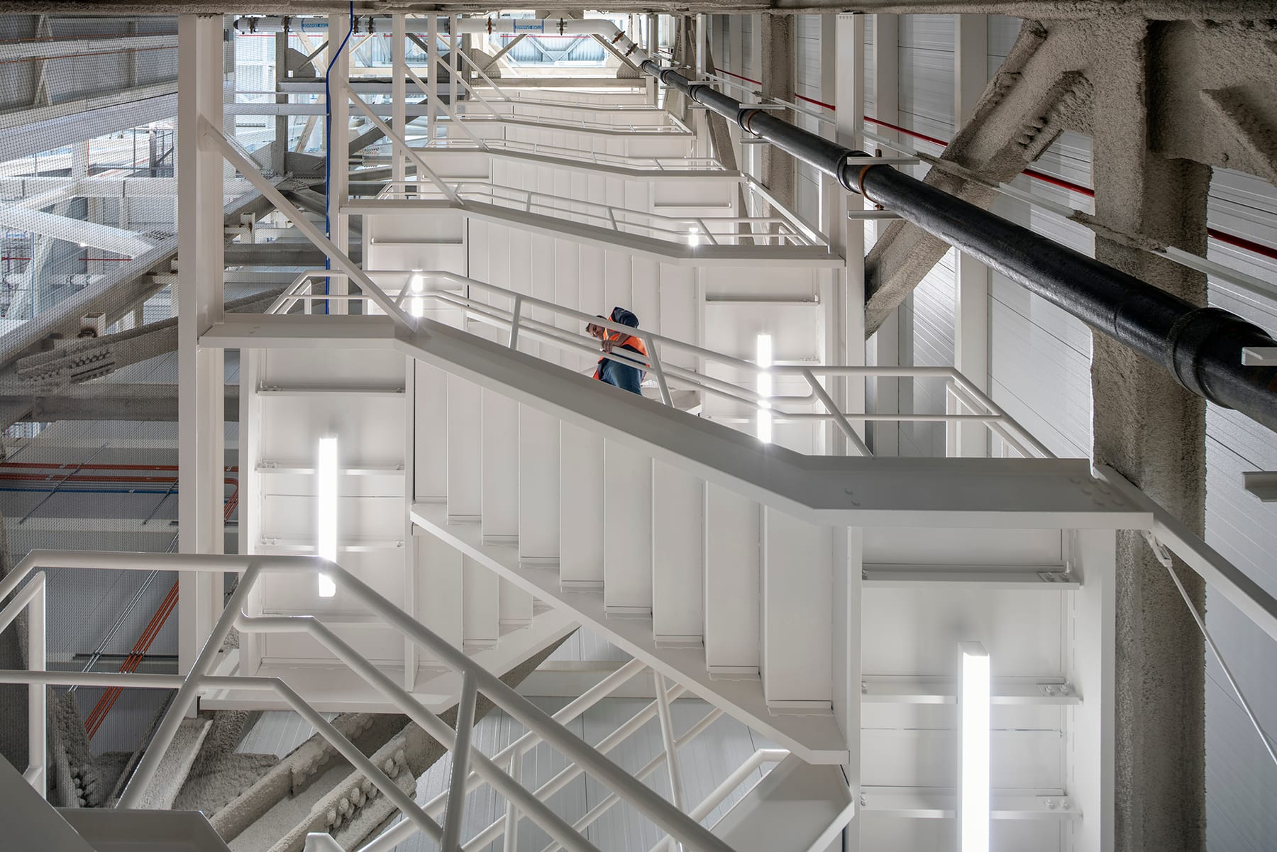 American Airlines O'Hare Hangar 2, image 7