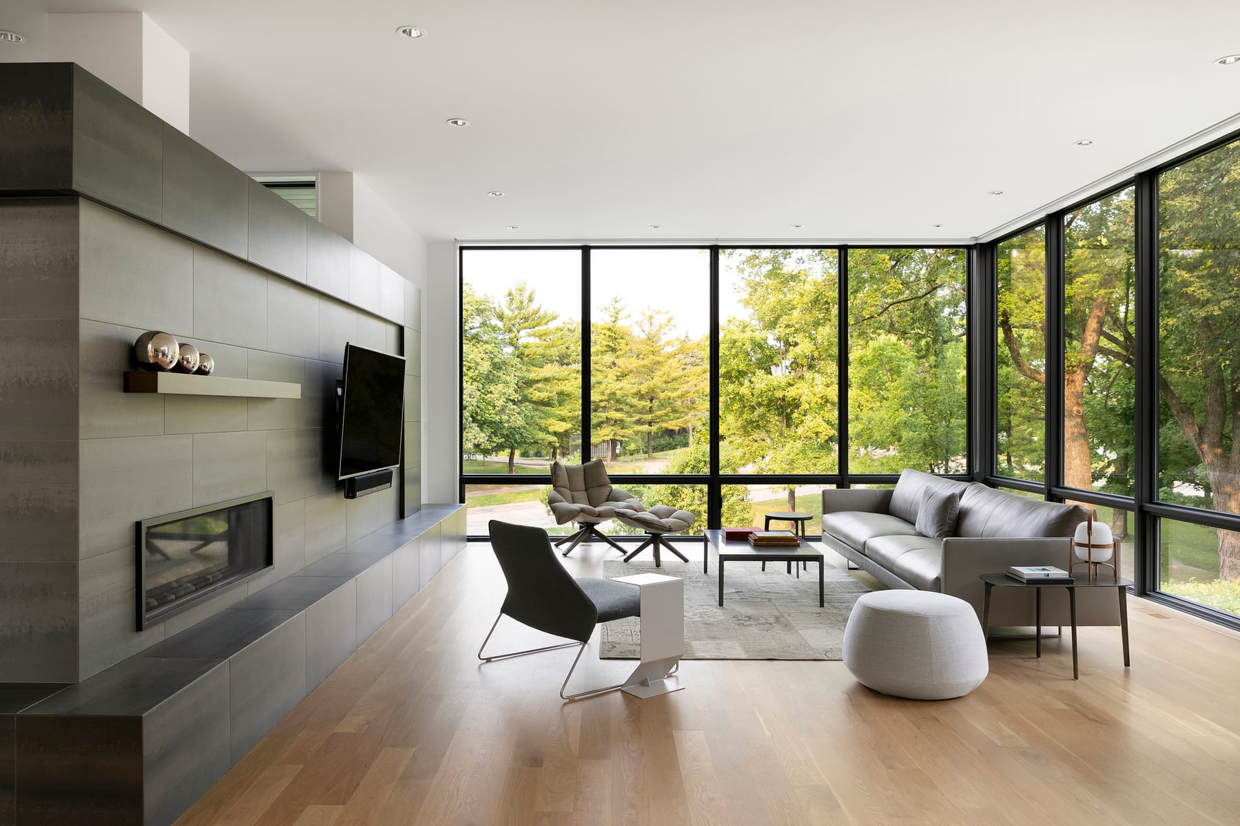 Isles Modern, image 3