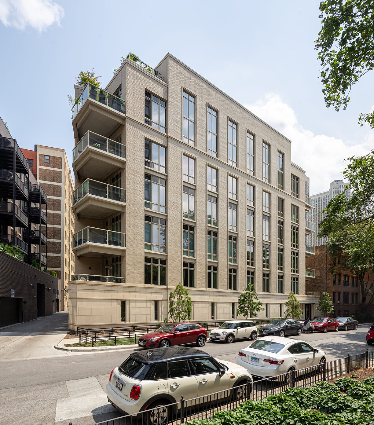 The Hampdens (2753 N Hampden Ct), image 9