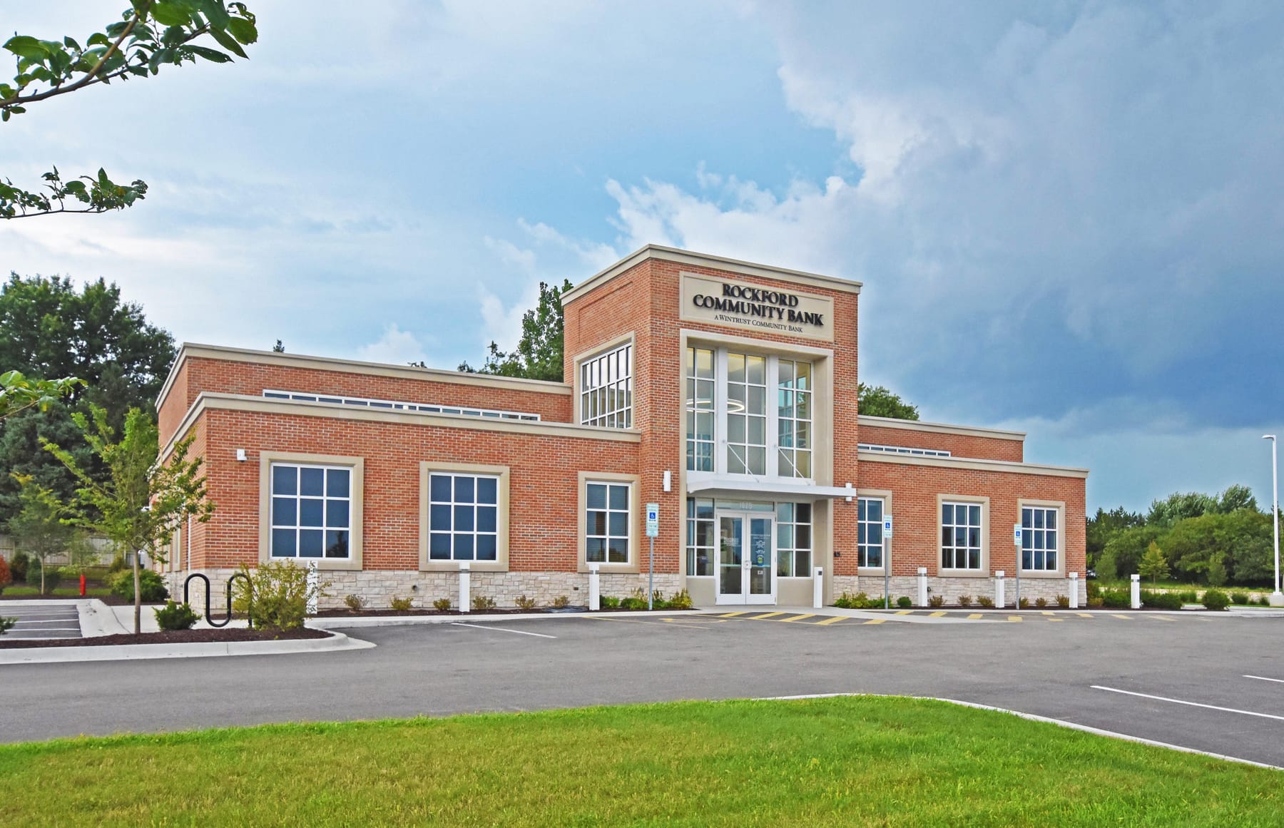 Wintrust - Rockford Community Bank