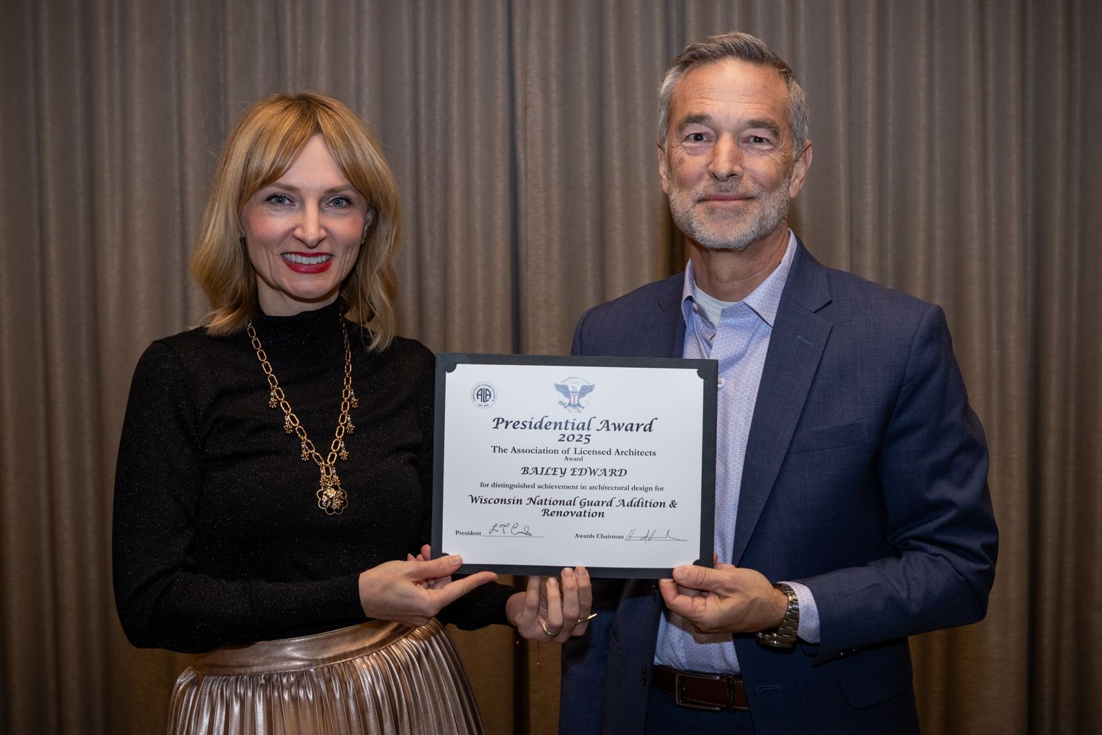The 2025 Presidential Award presented on the night.