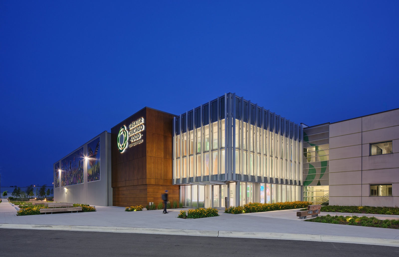 Greater Chicago Food Depository, image 4