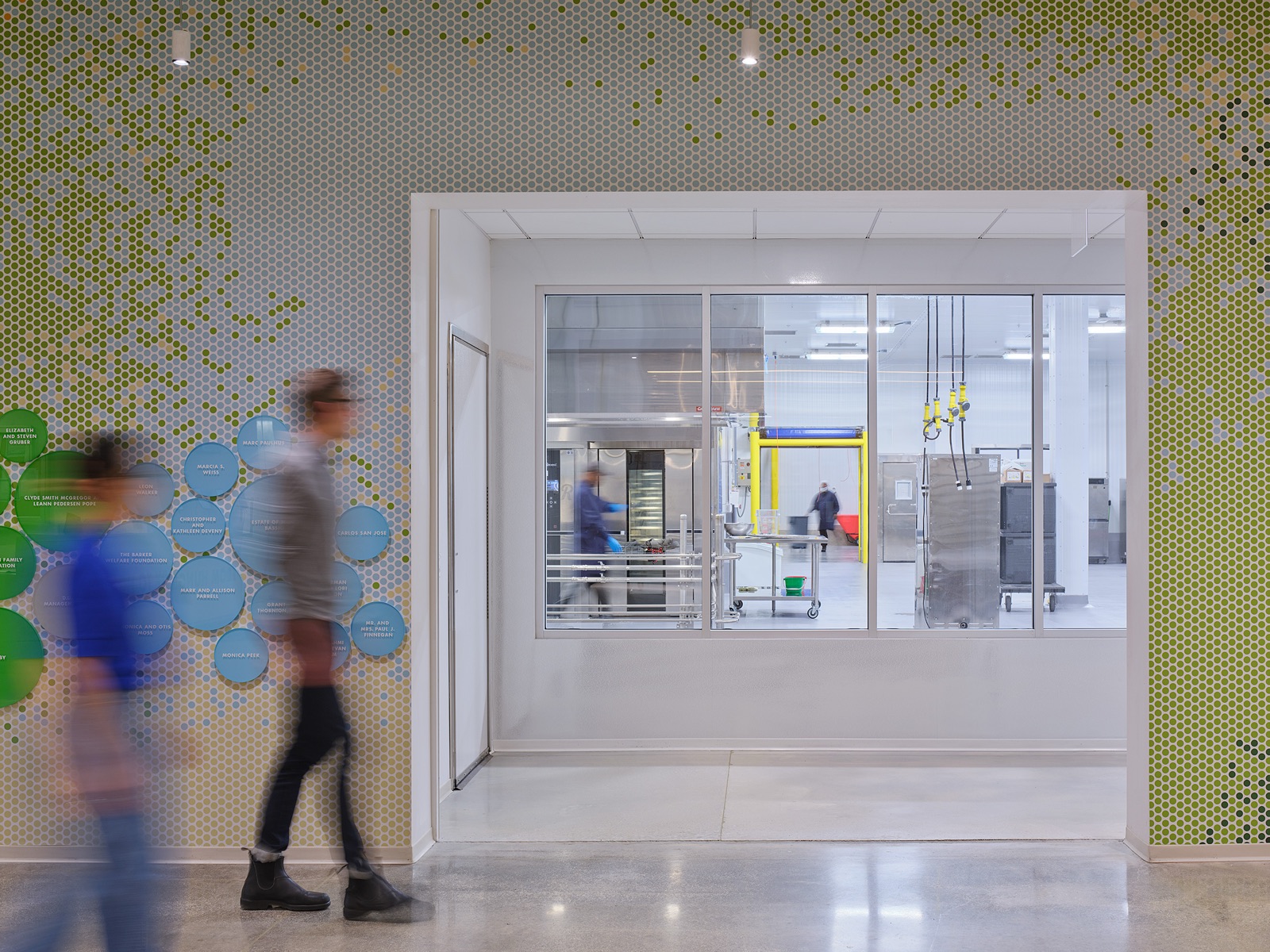 Greater Chicago Food Depository, image 10